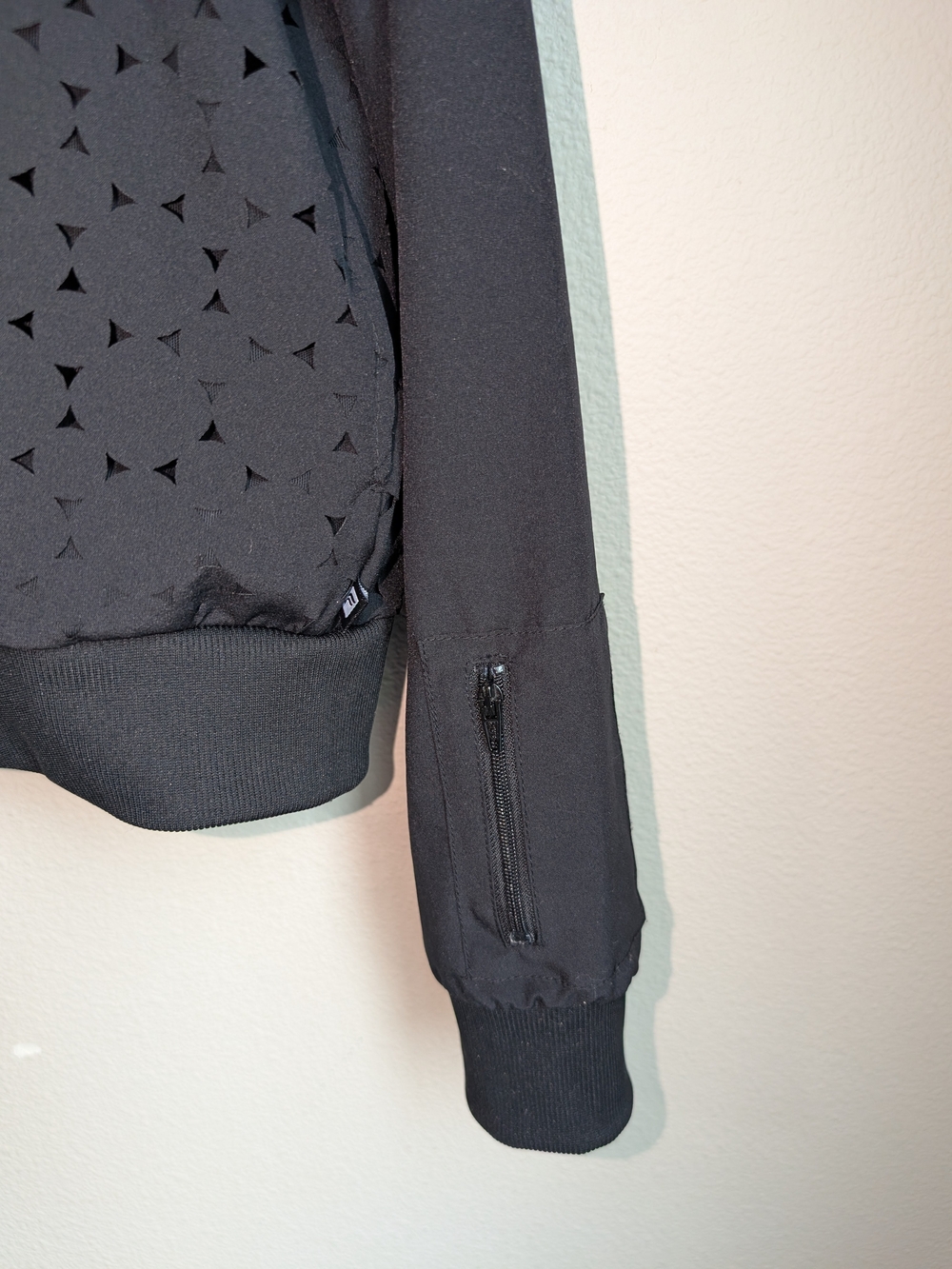 Fabletics Ithaca Jacket Size Large - Picture 5 of 10